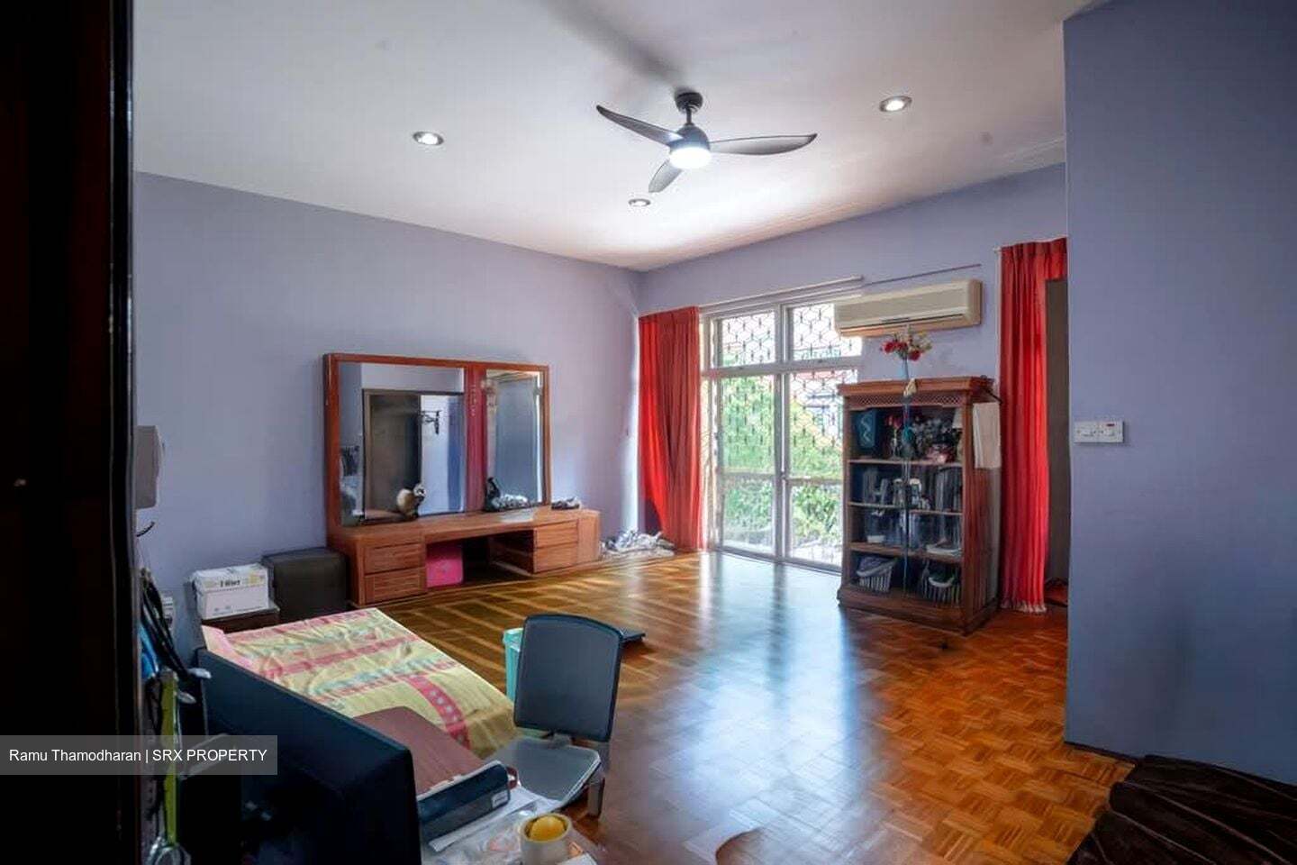 Richards Avenue (D19), Terrace #606967141